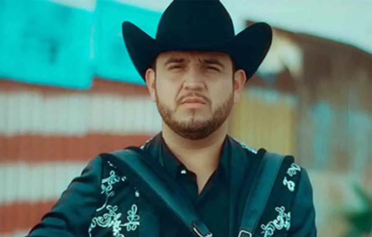 Edén Muñoz arranca su carrera como solista