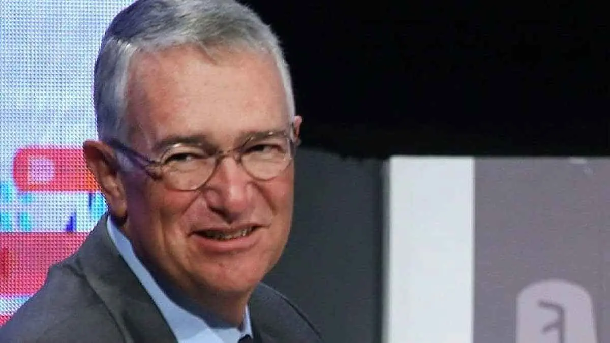Ricardo Salinas Pliego recibe ultimátum de embargo en EEUU