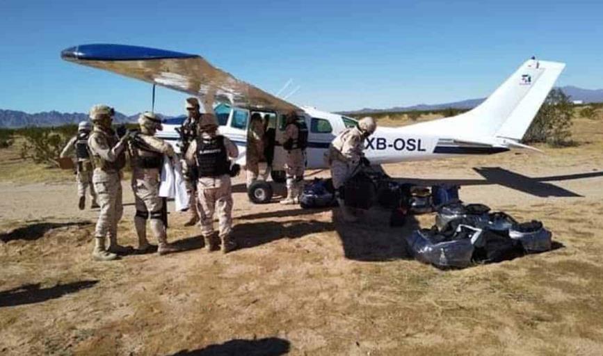 Aseguran avioneta cargada con droga en Sonora
