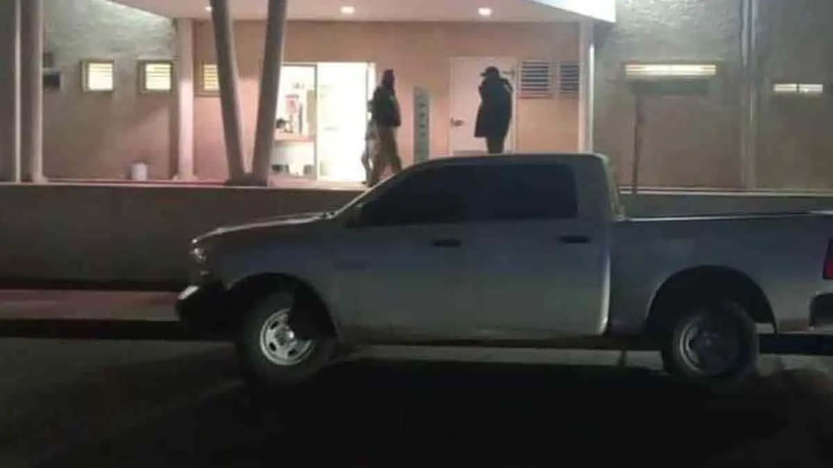 Muere joven baleado frente al NEY