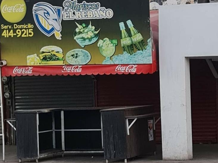 Diario del Yaqui - Siguen las extorsiones a comerciantes; cierra Mariscos  El Rebaño