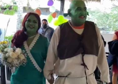 VIDEO. Pareja se casa con temática de Shrek y se hace viral