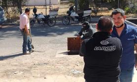 Oomapasn se la aplica y corta agua a conocido hotel