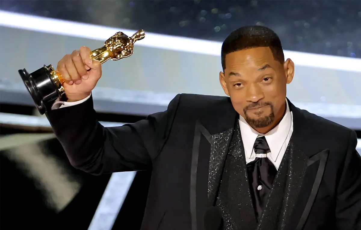 Will Smith renuncia a la Academia tras la bofetada a Chris Rock