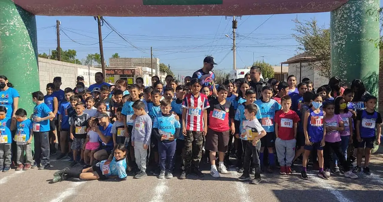 Celebran Día del Niño con carrera pedestre
