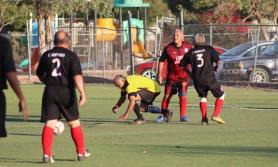 JR Tepantury pasa a la final