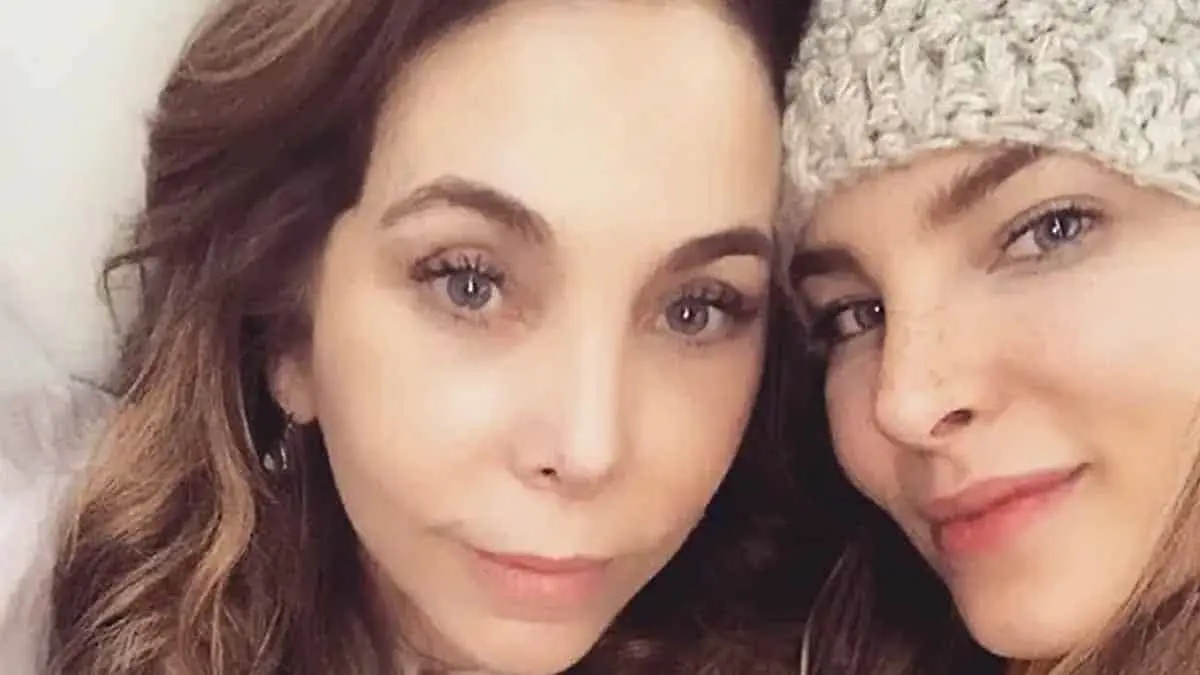 ¿Mamá de Belinda le envía mensaje a Nodal?