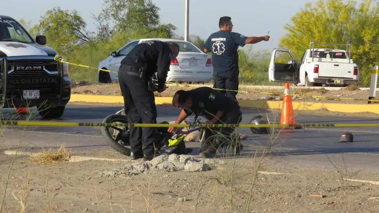 Mueren ocupantes de moto en accidente