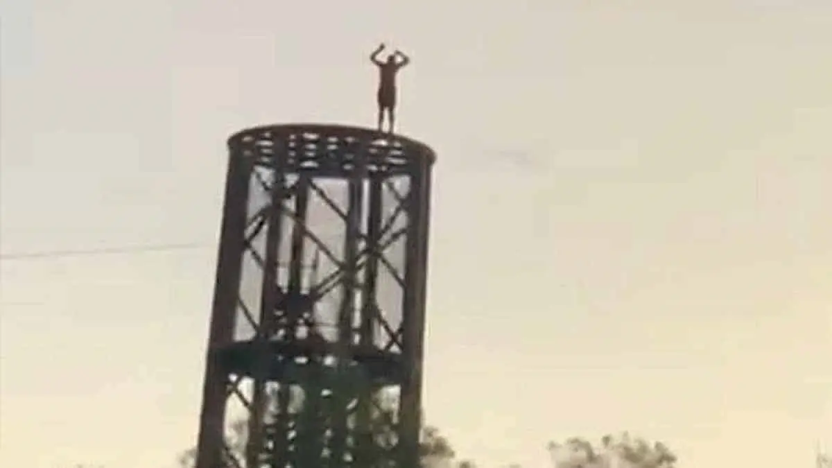 Amenaza con lanzarse desde tirolesa en la Laguna del Náinari