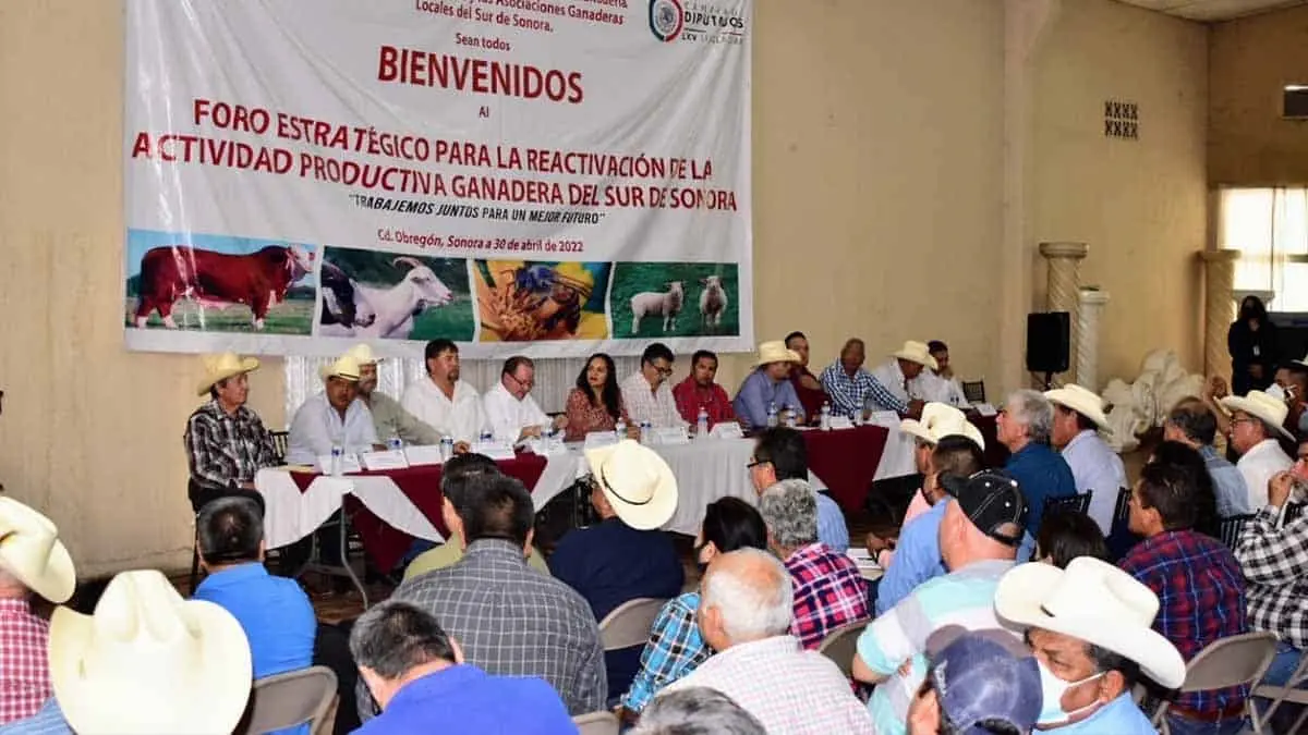 Ganaderos, demandan recursos