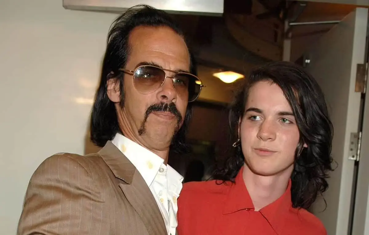 Muere Jethro Lazenby, hijo del cantante Nick Cave, a los 31 años