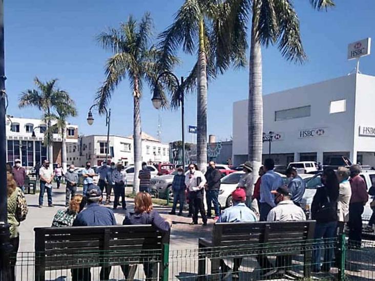 Jubilados y pensionados exigen una retribución digna Jubilados y pensionados exigen una retribución digna
