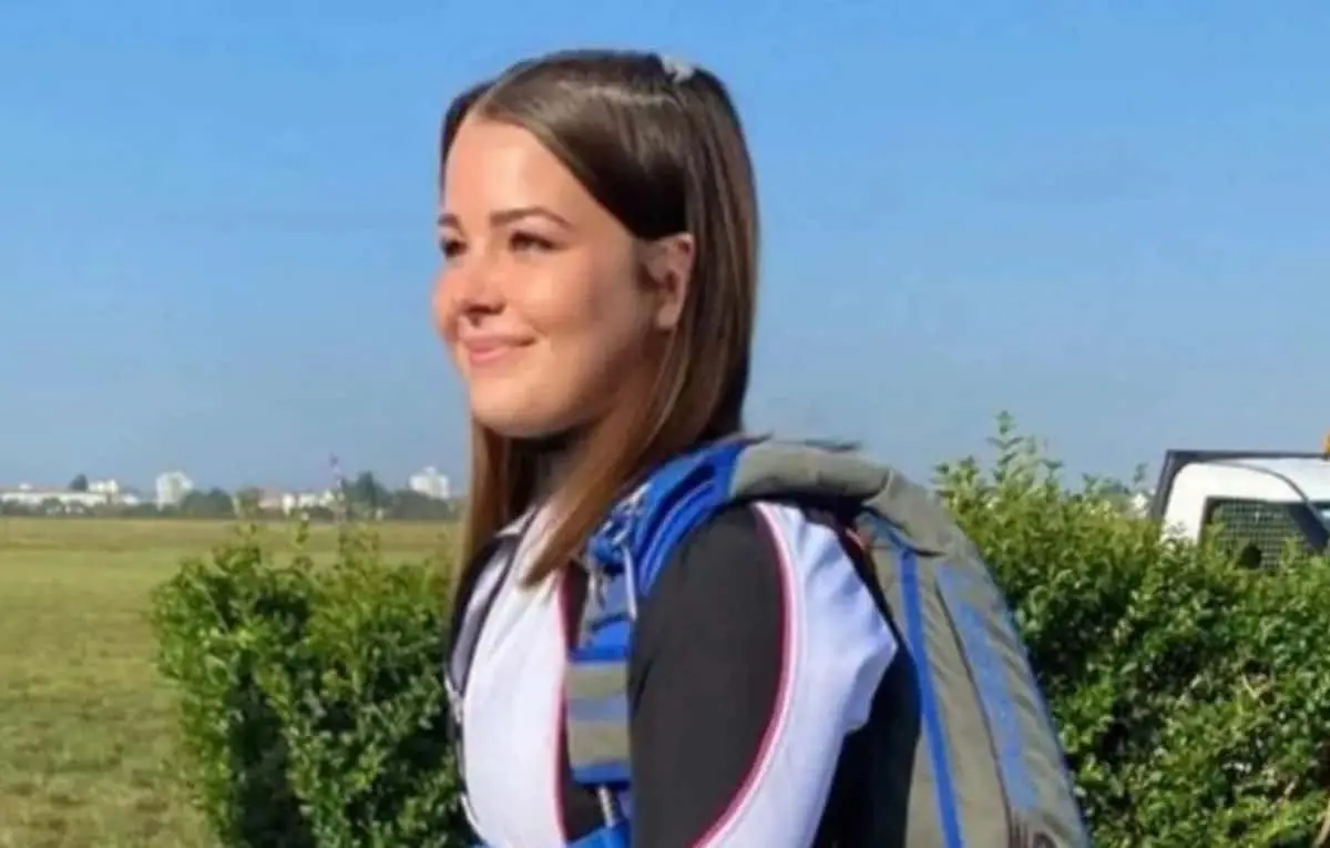 Joven muere tras saltar de avioneta; su paracaídas no se abrió