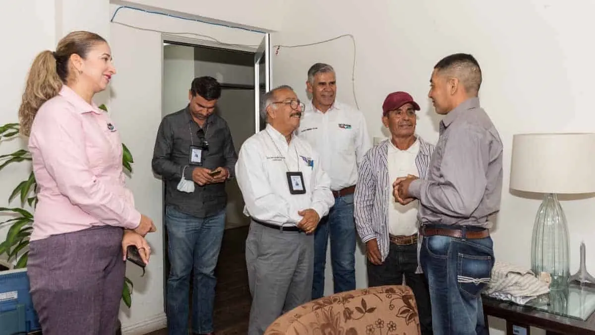 Padre encuentra a su hijo en Cd. Obregón tras 20 años de búsqueda