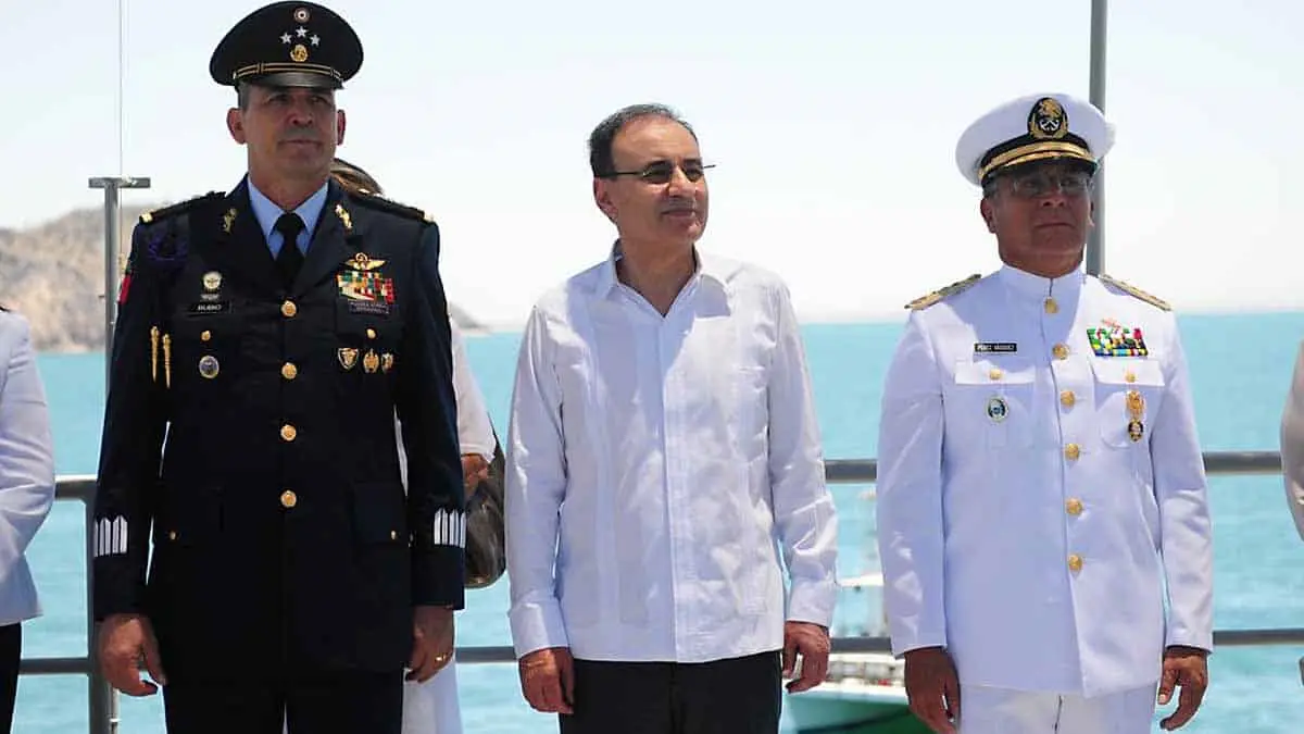 Marina contribuye al desarrollo: ADM