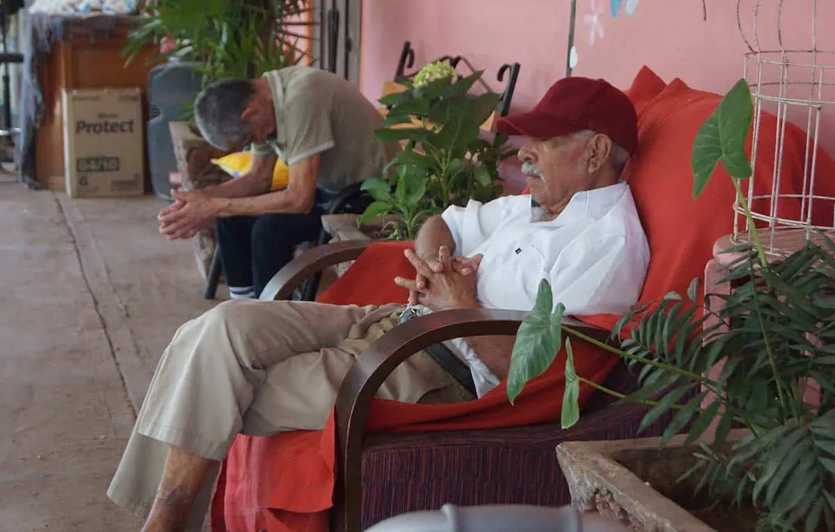 Claman por ayuda abuelitos de Casa Hogar Mamá Estéfana