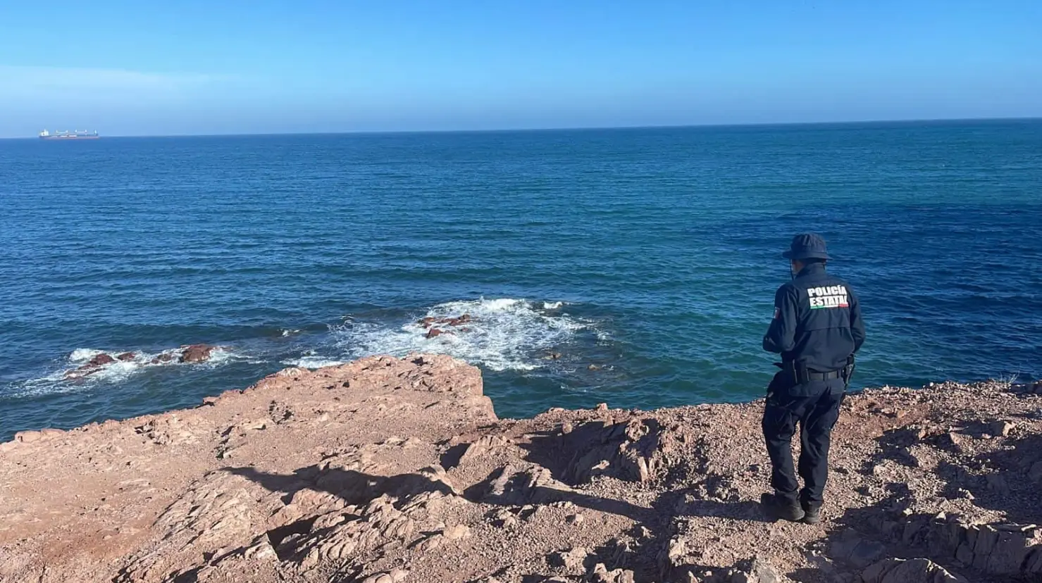 Vuelca embarcación menor en Guaymas