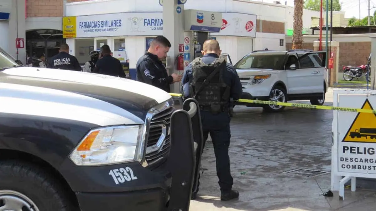 Localizan a salvo a señoras privadas de la libertad en gasolinera