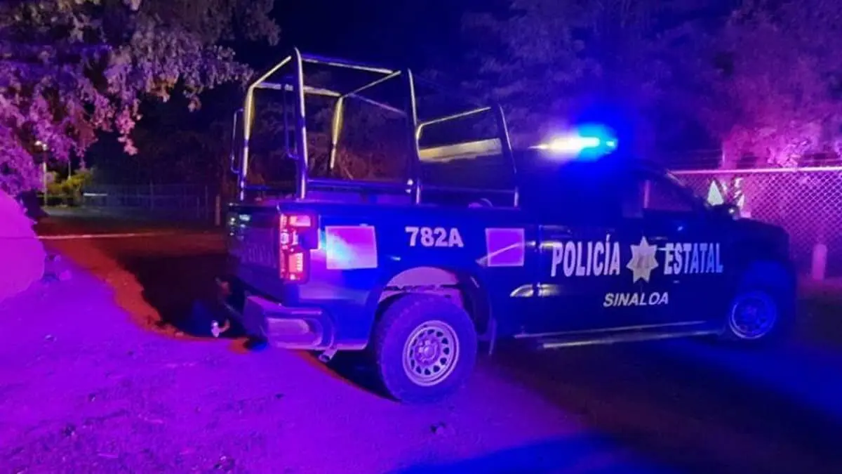 Muere niña de 4 años tras pasar varias horas encerrada en un auto