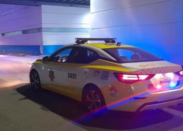 Policías salvan a bebé que se estaba ahogando