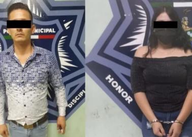Agarran a pareja de “farderos”