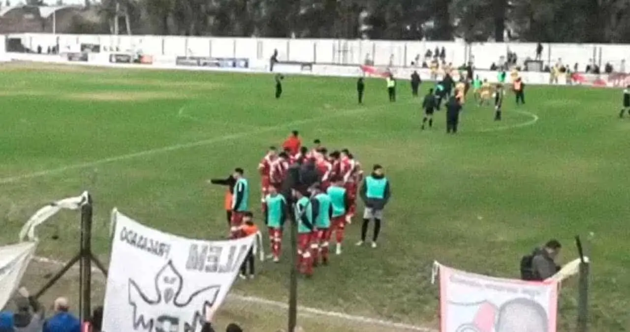 Agresión armada durante partido de futbol