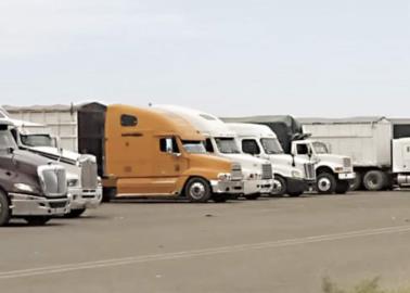 Atrasa Guaymas a transportistas