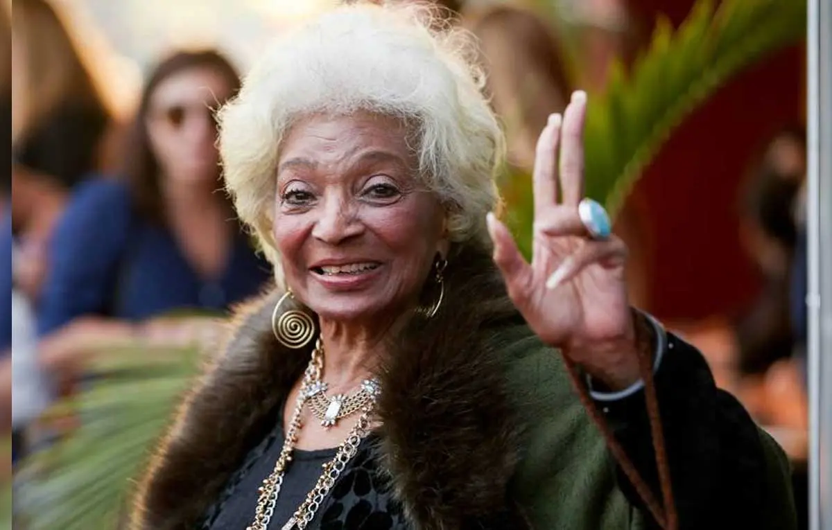 Muere Nichelle Nichols, actriz de Star Trek