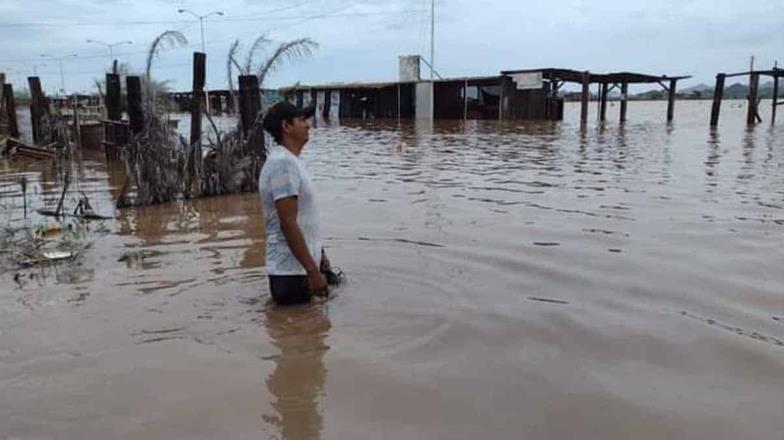 Bajo las aguas Guaymas y Empalme