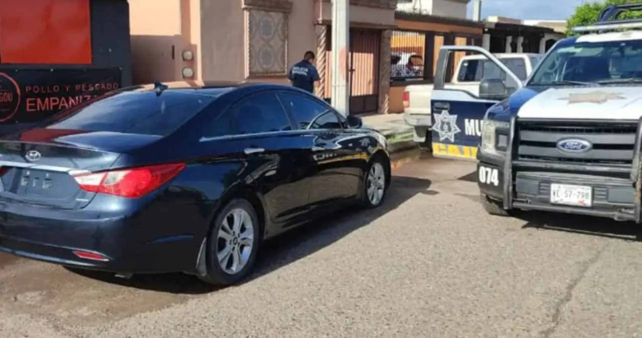Localizan auto robado