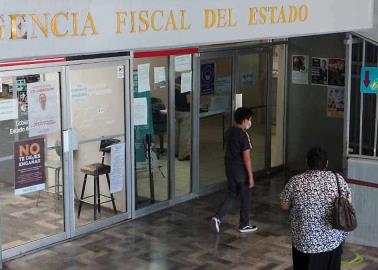 Reanudan entrega de placas