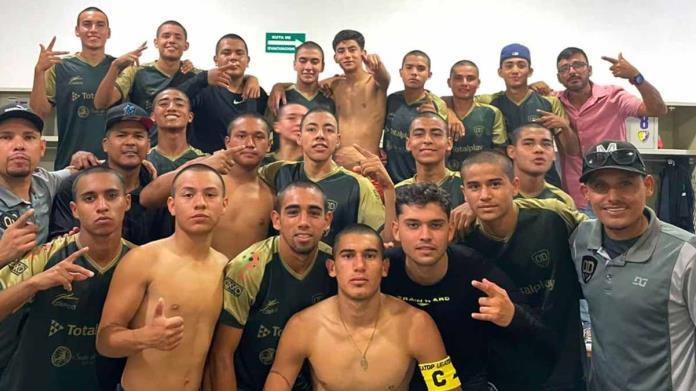 Histórico punto de Obson Dynamo en liga profesional de futbol