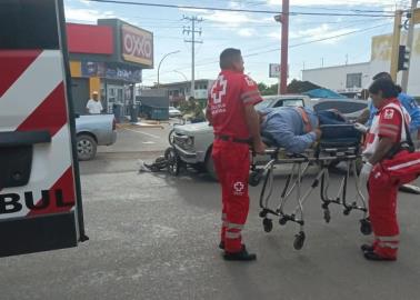 Motociclista termina en el Hospital