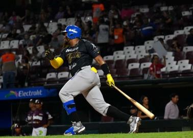 Le da Sebastián Valle primer triunfo a Yaquis