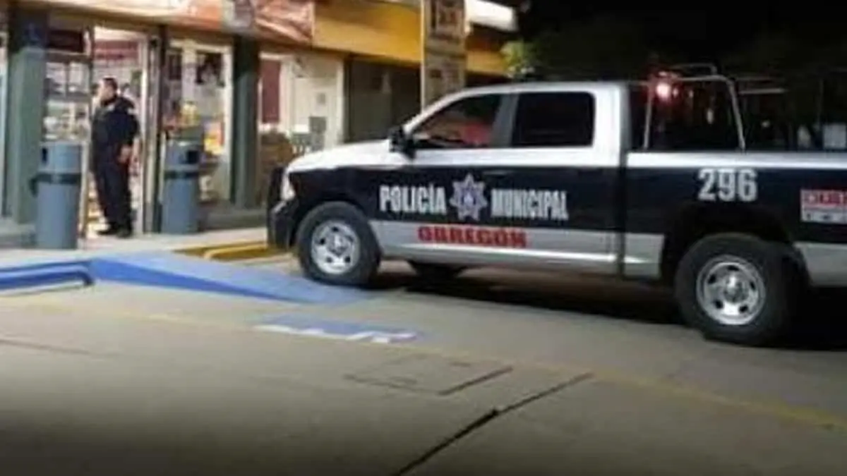 Asalta tienda en San Rafael