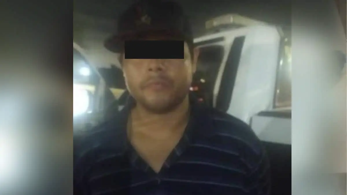 Paseaba por Cócorit con machete