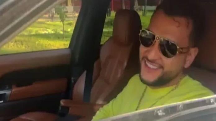 VIDEO. Choca, se burla de las víctimas y huye en lujosa camioneta VIDEO. Choca, se burla de las víctimas y huye en lujosa camioneta
