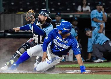 Yaquis doblega a Algodoneros en extra innings