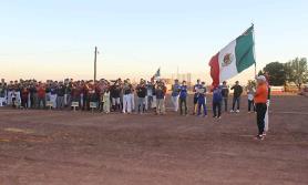 Emotiva inauguración del softbol de los Médicos Emotiva inauguración del softbol de los Médicos