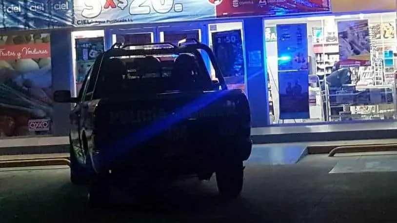Ladrón motorizado visita tienda del Centro