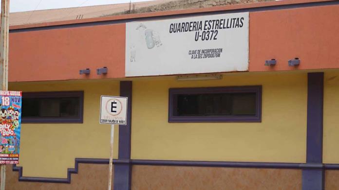 Se manifiestan empleadas de guardería