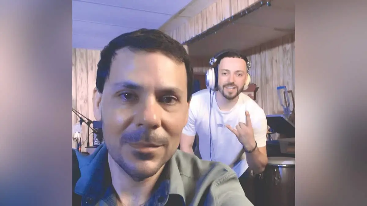 Rumoran que Pee Wee está casado con su mánager desde hace 3 años