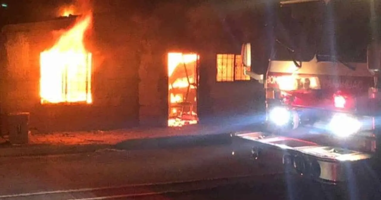 Queman vivienda de policía en Guaymas