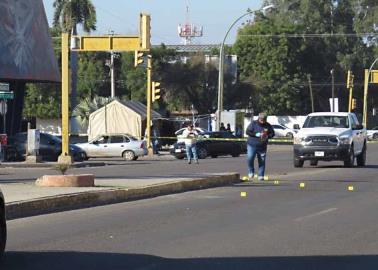 Lo balean frente a la plaza Benito Juárez