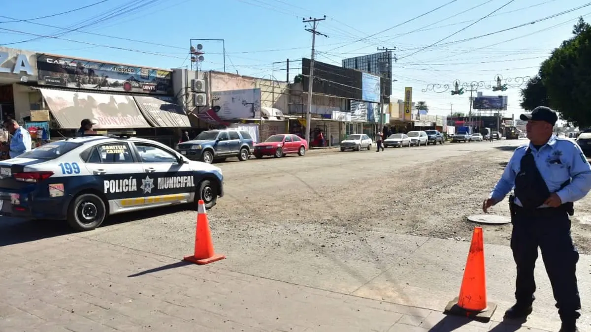 Reparan calles en centro de CO