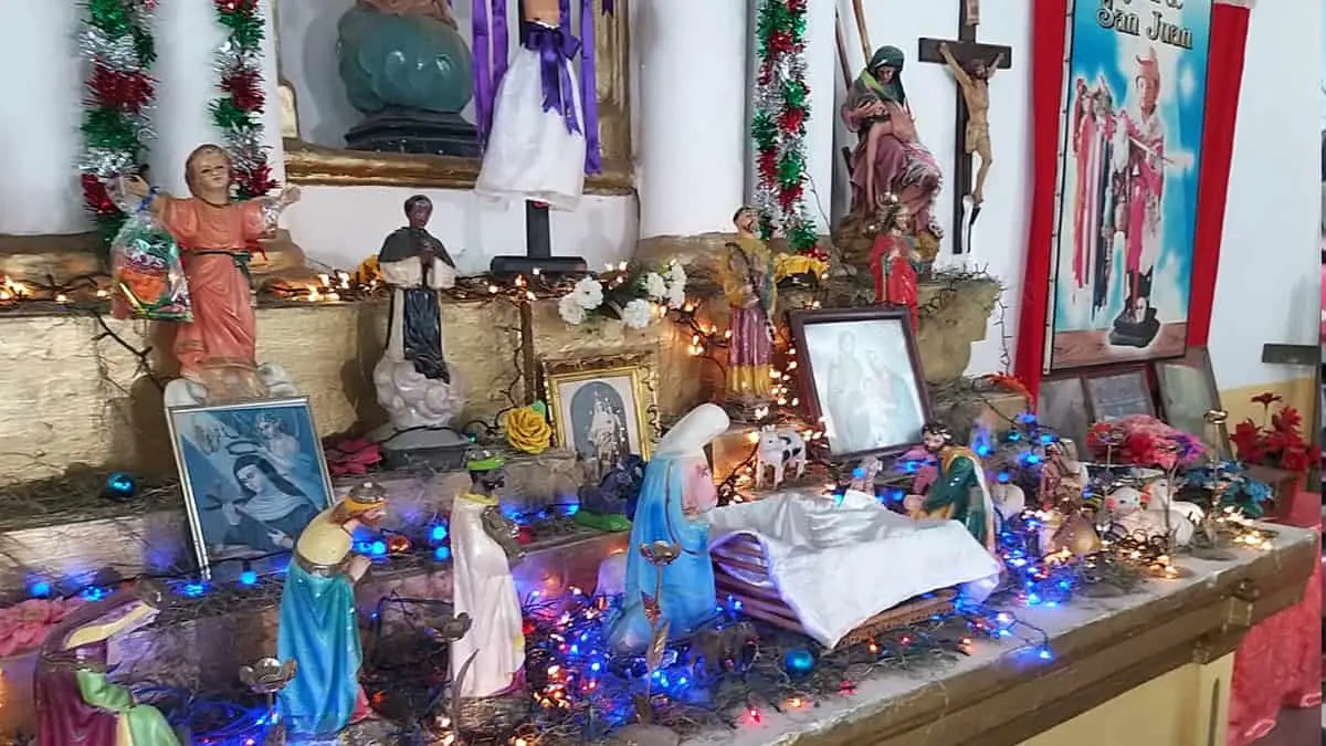 Preparan Mayos fiesta navideña