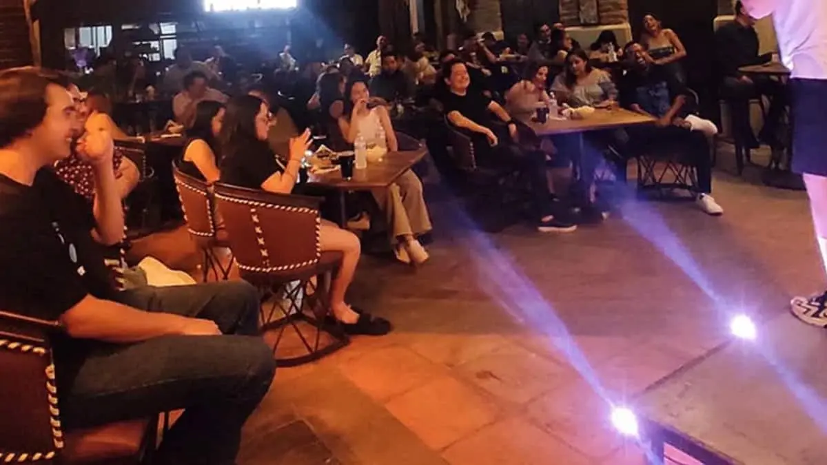 Stand Up muy perro