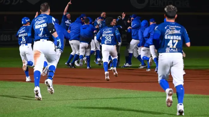 En extrainnings, Yaquis se impone a Mexicali En extrainnings, Yaquis se impone a Mexicali