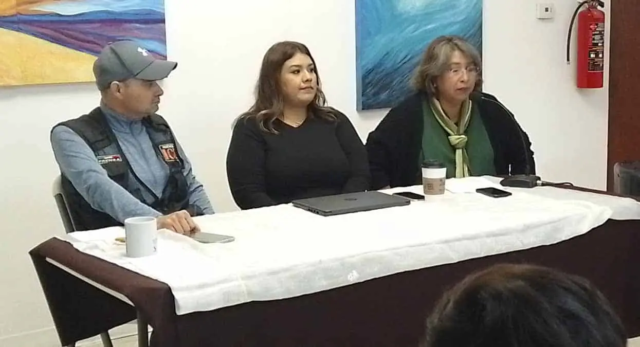 Urge separar a periodistas de seudoperiodistas