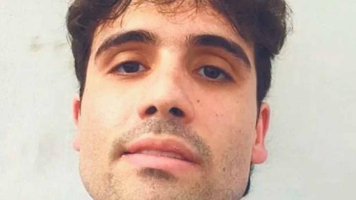 Es la primera foto de Ovidio Guzmán tras su captura Es la primera foto de Ovidio Guzmán tras su captura